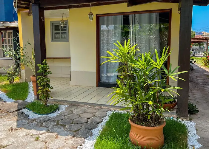 550M Da Praia; 2 Quartos; Wifi 300Mbs; Piscina; Churrasqueira; Estacionamento Gratuito 1 Carro