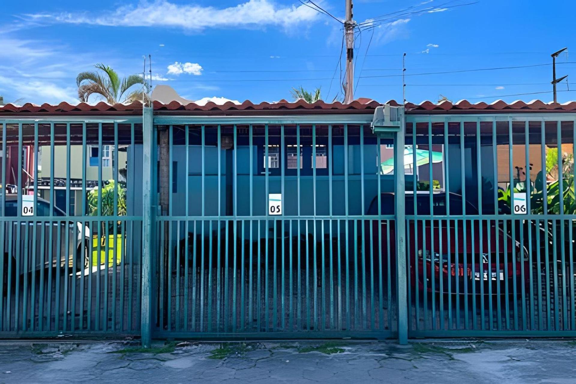 Сasa de vacaciones 550m Da Praia; 2 Quartos; Wifi 300mbs; Piscina; Churrasqueira; Estacionamento Gratuito 1 Carro Porto Seguro